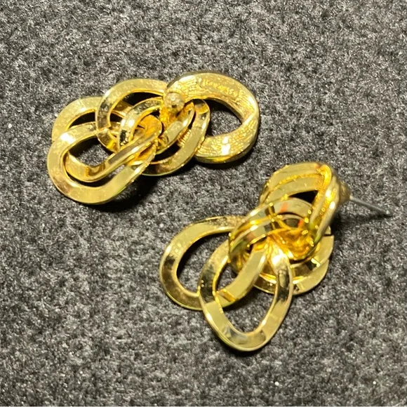 Monet Gold Toned Chain Link Earrings - Picture 2 of 6